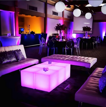 Светильник Куб 15 питание от сети 220В, RGB